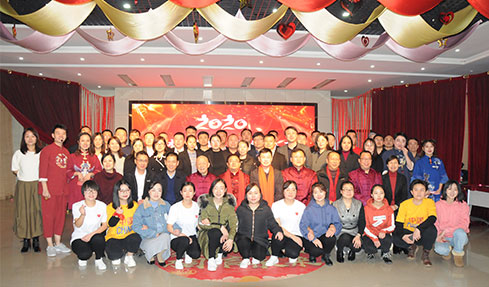 ۄ݄(chung  )׃ δ(li)|τ(chung  )a(chn)I(y)2020}(hu )ʢ¡e